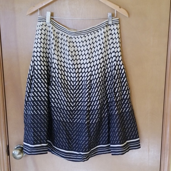 Ann Taylor Dresses & Skirts - Womans  knee  high skirt